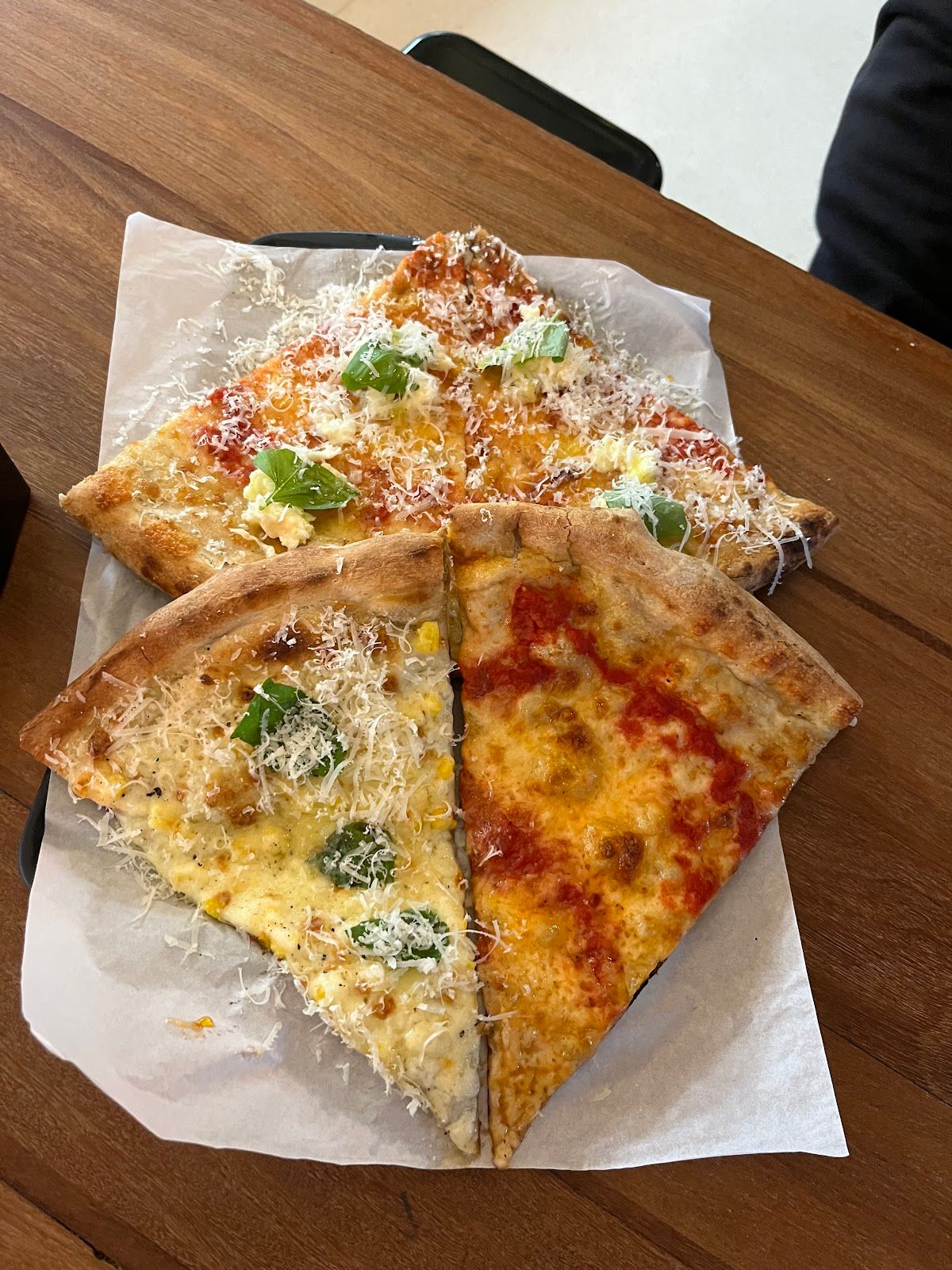 Paul's Boutique Pizza