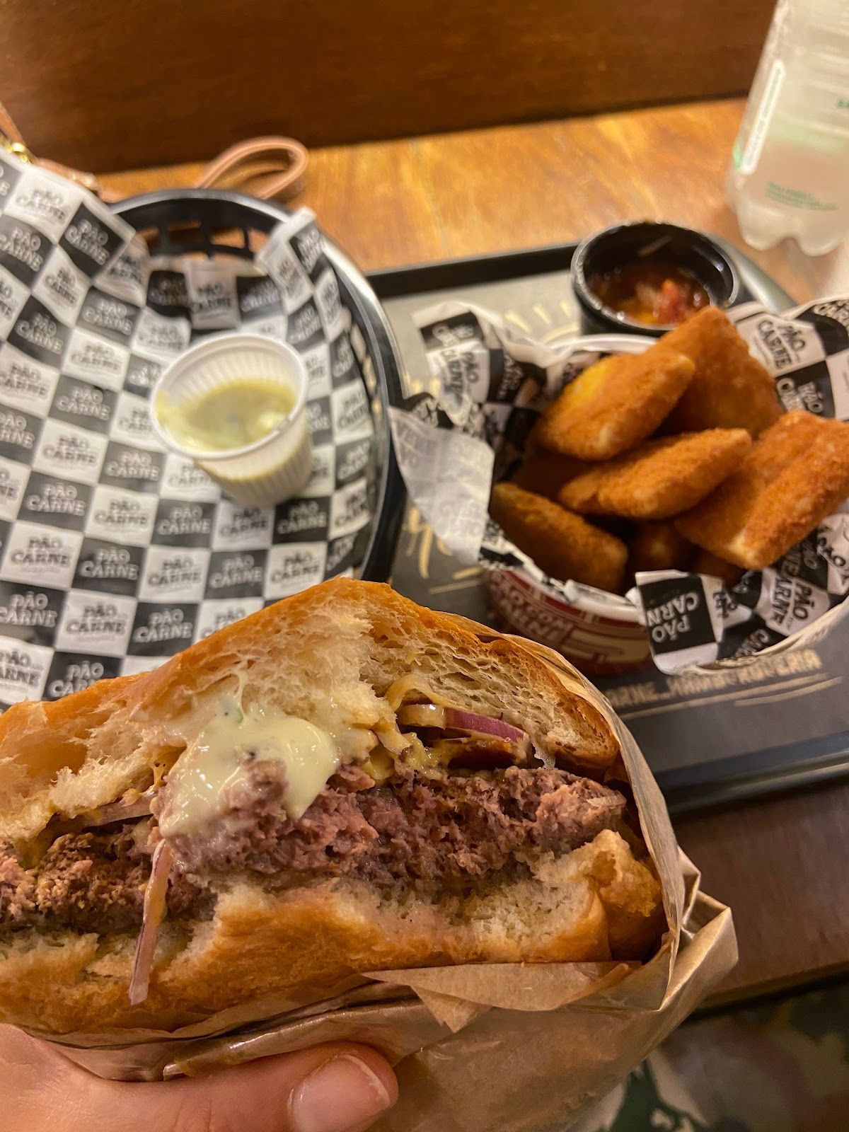 Pão com Carne