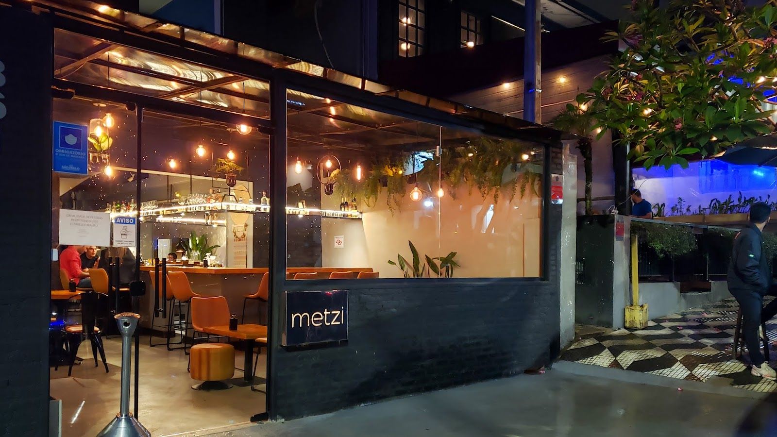 Metzi